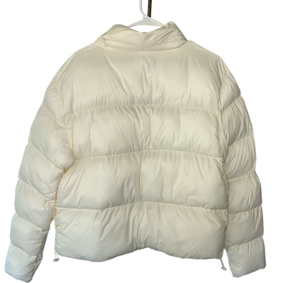 NWT Fabletics women’s essential puffer cropped, insulated jacket Size L - Picture 15 of 15